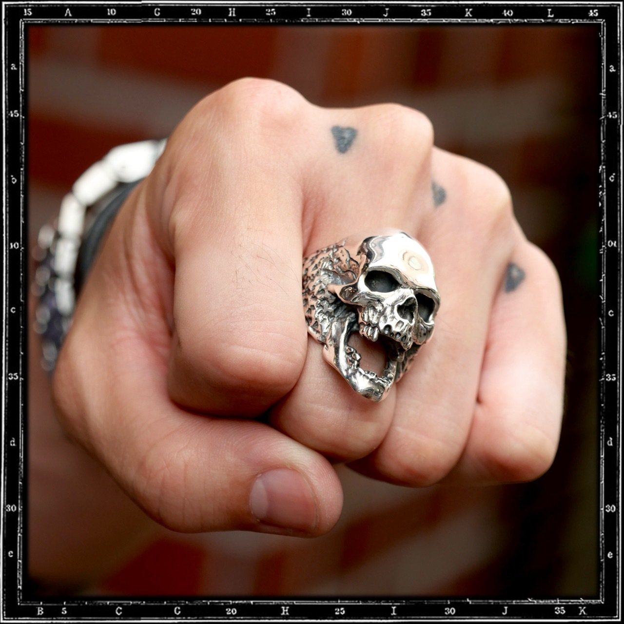 PLAGUE SKULL RING | クレイジーピッグ公式オンラインストア リング
