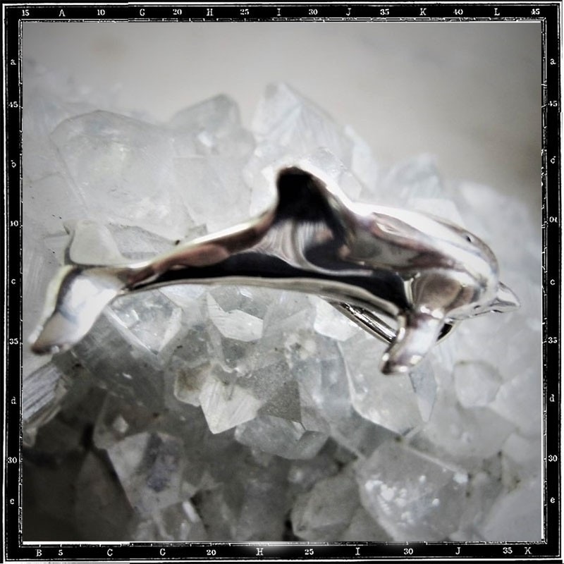 DOLPHIN PENDANT - SMALL