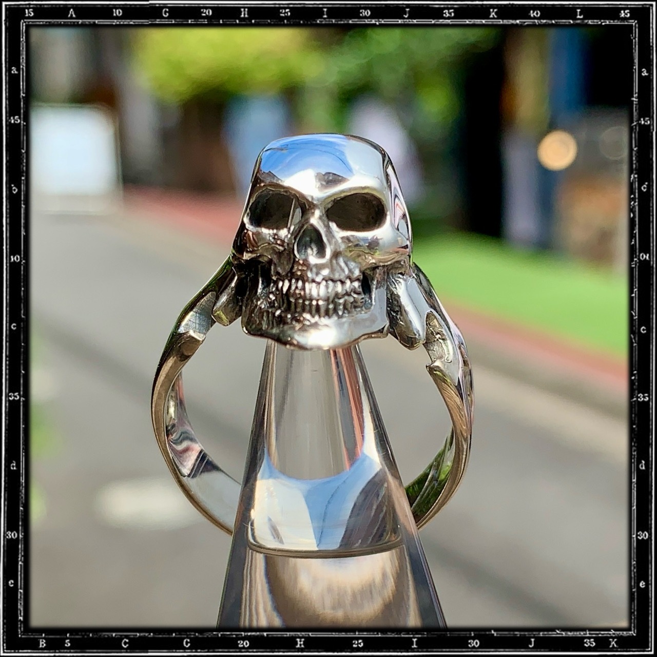 CUTAWAY SKULL RING