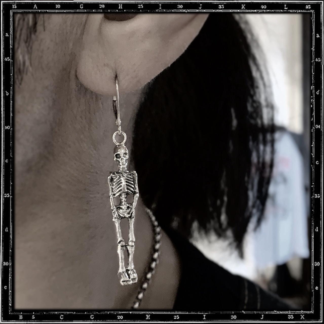 TINY SKELETON EARRING