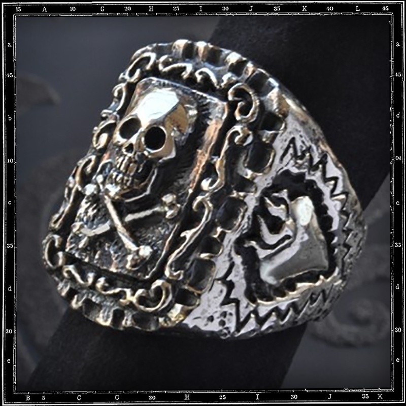 CALAVERA MEXICAN SKULL RING