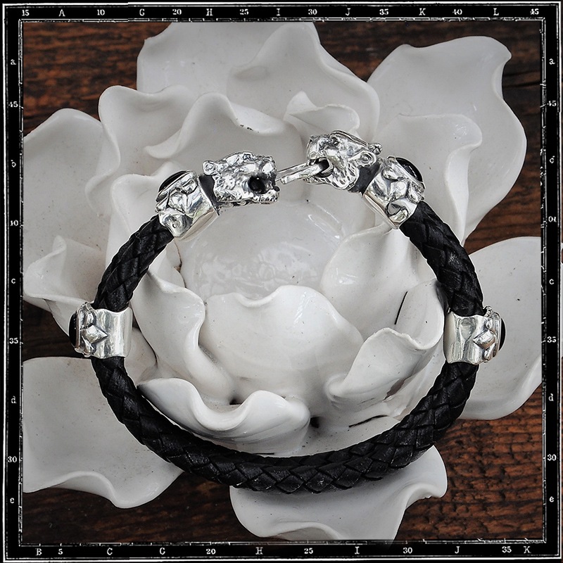 TIGER HEADS LEATHER BRACELET