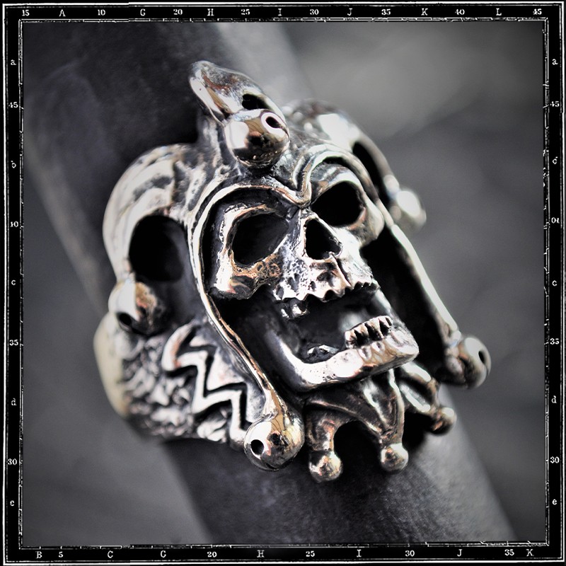 JOKER SKULL RING