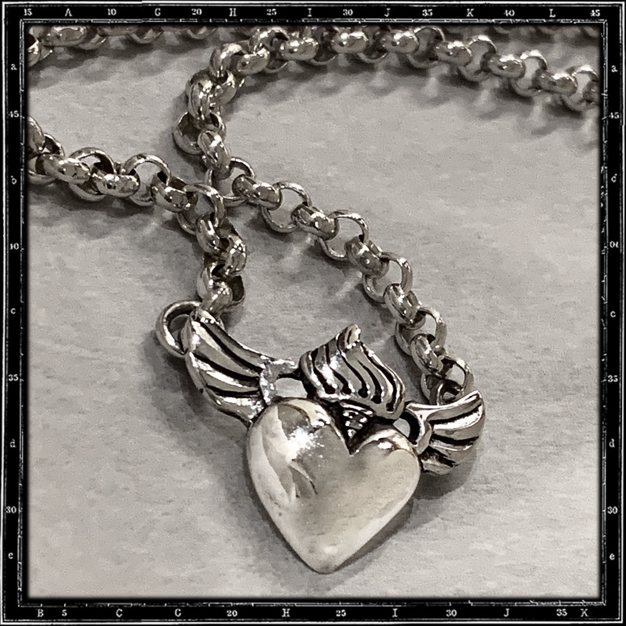 ROSARY HEART NECKLACE