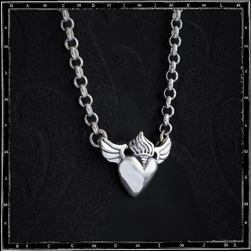 ROSARY HEART NECKLACE