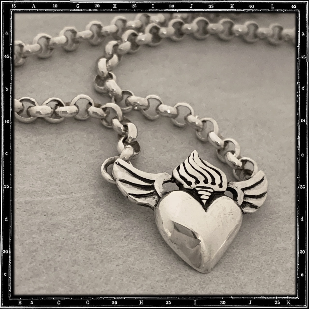 ROSARY HEART NECKLACE