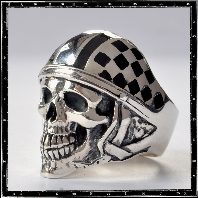 SILVERSTONE SKULL RING