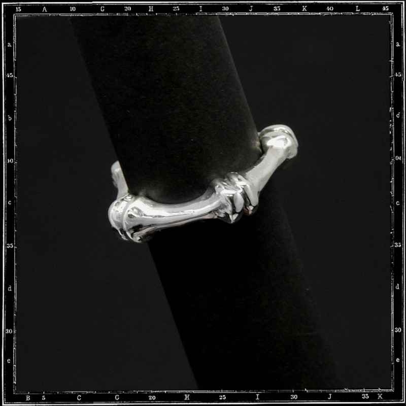 BONES RING - SMALL