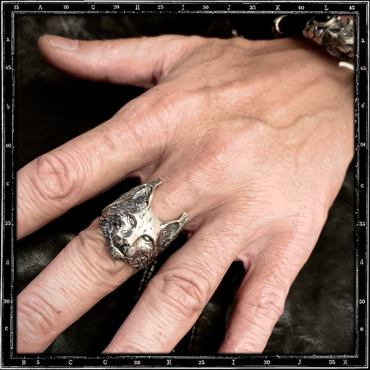 LYNX RING