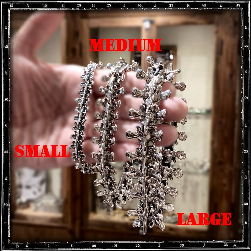 SPINE LINK BRACELET - SMALL