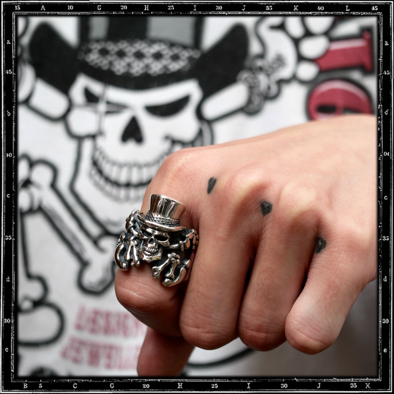 CRAZY PIG MASCOT SKULL RING | クレイジーピッグ公式オンラインストア