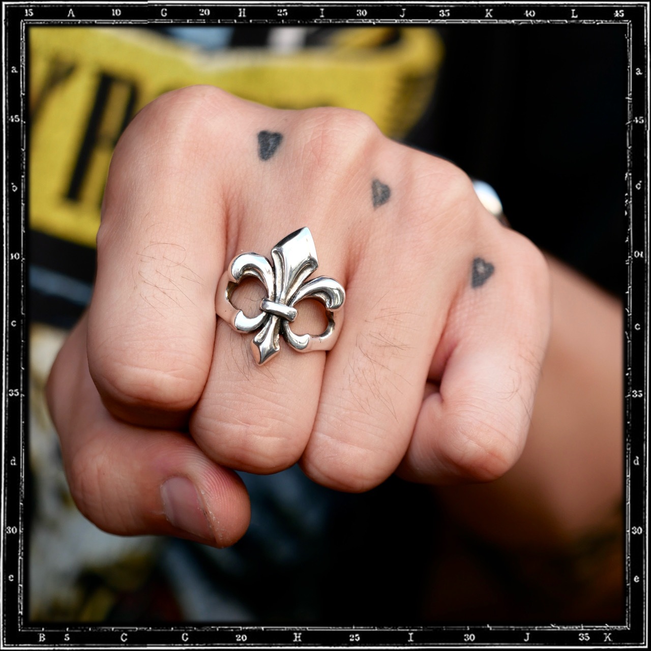 FLEUR DE LYS RING - FLAT TOP | クレイジーピッグ公式オンライン
