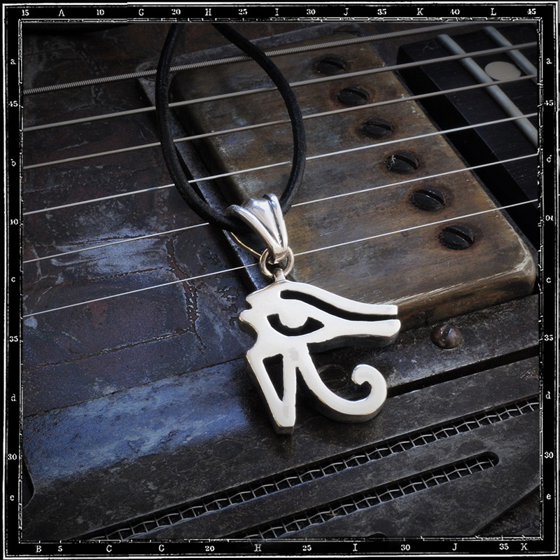EYE OF HORUS PENDANT - LARGE 