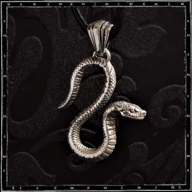 S SNAKE PENDANT - SMALL
