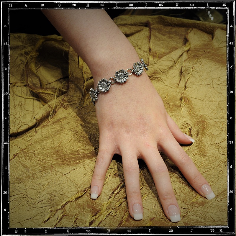 SUNFLOWER LINK BRACELET