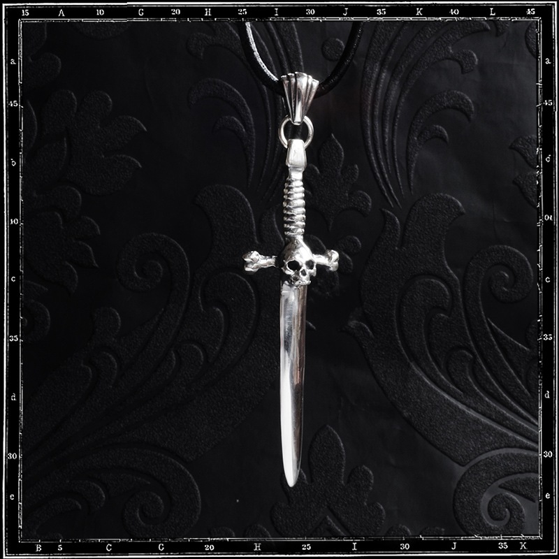 LORDS SWORD PENDANT