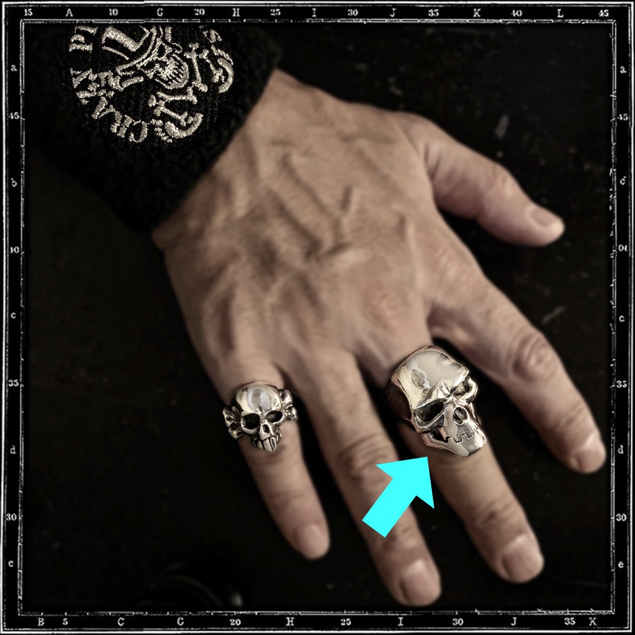 HEAVY MENTAL SKULL RING