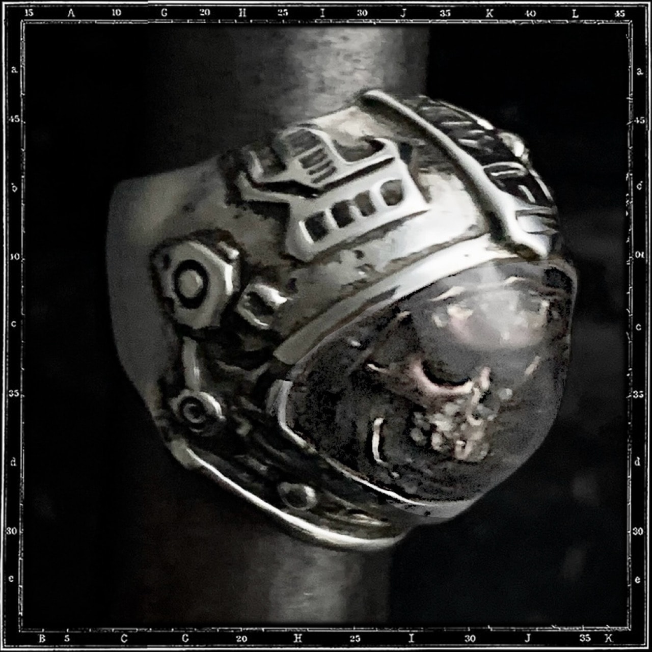 MAJOR TOM SKULL RING | クレイジーピッグ公式オンラインストア リング