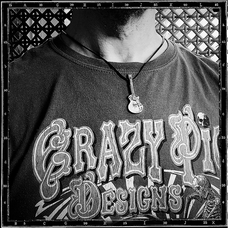 LES PAUL GUITAR PENDANT | クレイジーピッグ公式オンライン