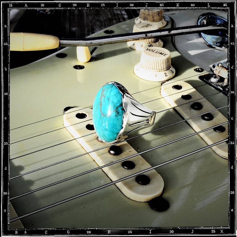 WOODSTOCK STONE RING