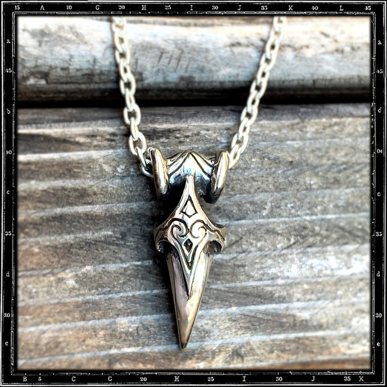 TRIBAL TOOTH PENDANT