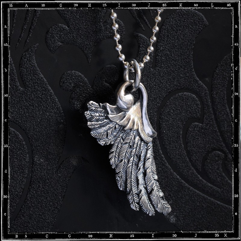 TUDOR WING PENDANT
