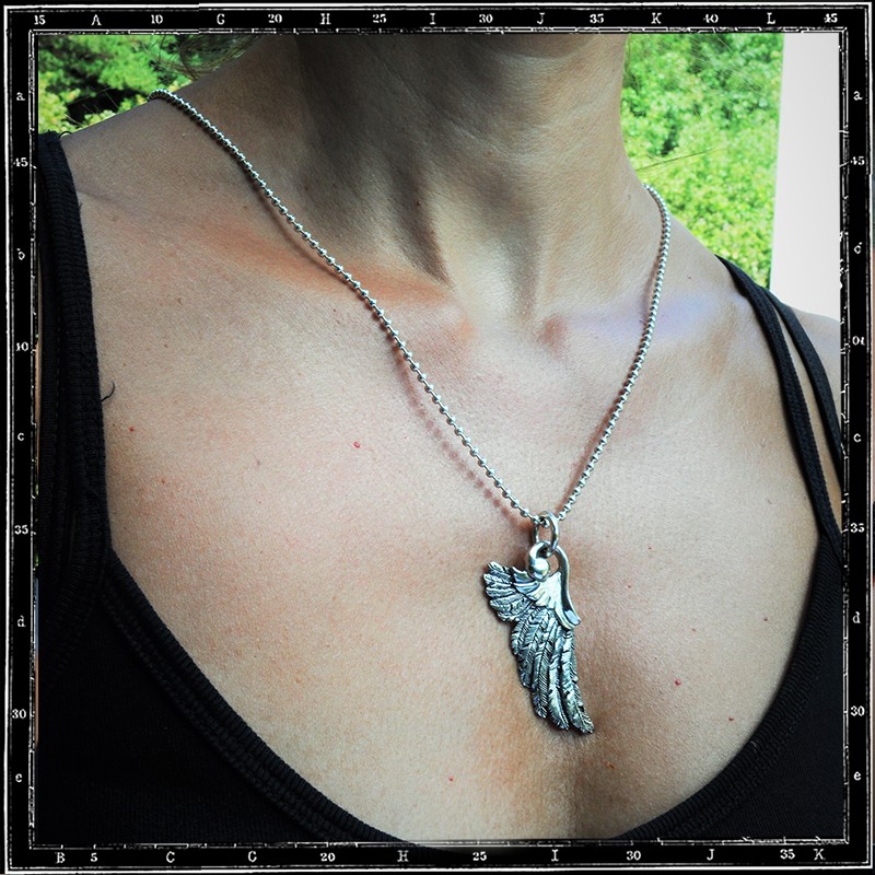 TUDOR WING PENDANT
