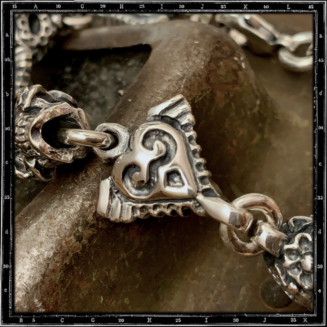MARIACHI MEXICAN SKULL BRACELET
