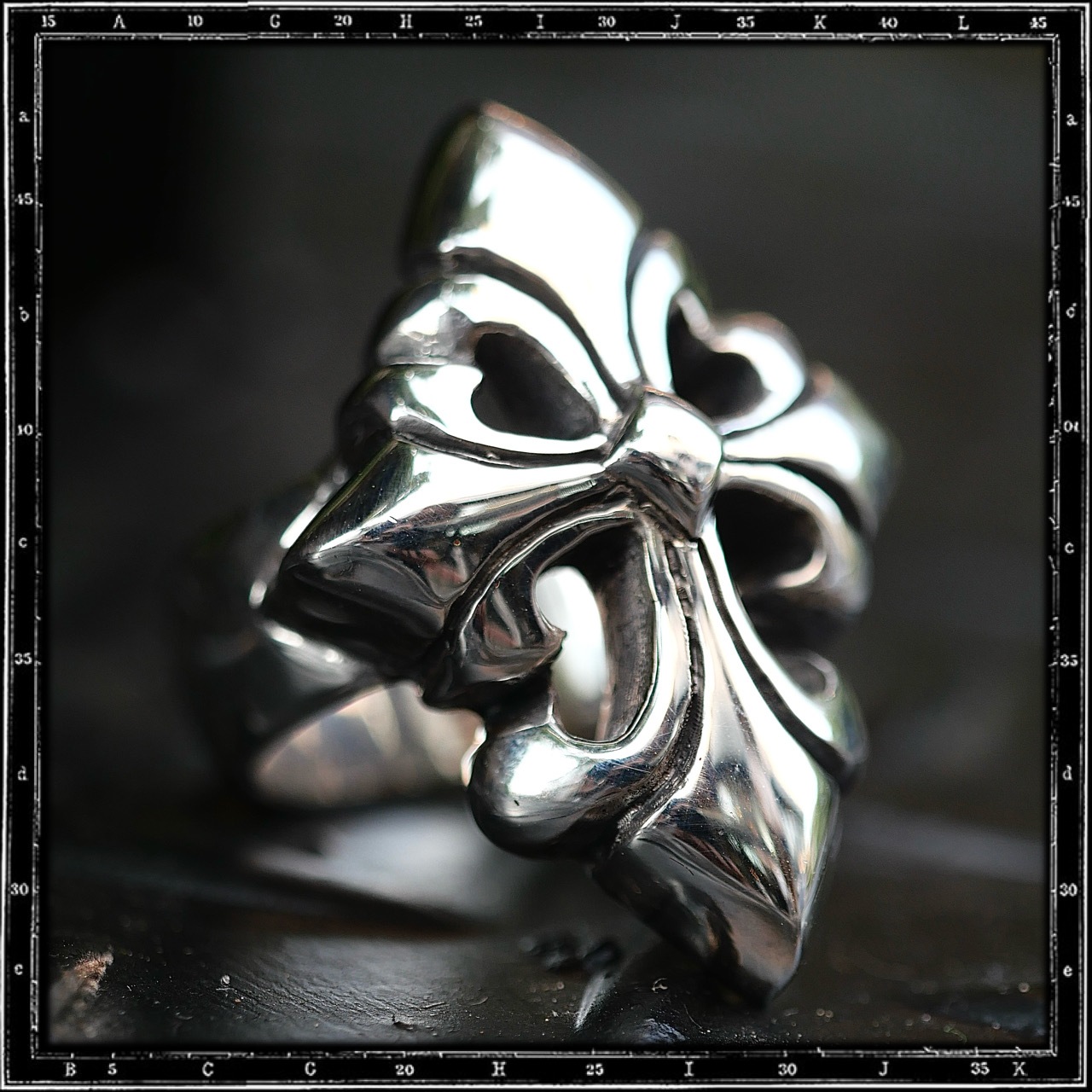 HEAVY TUDOR CROSS RING
