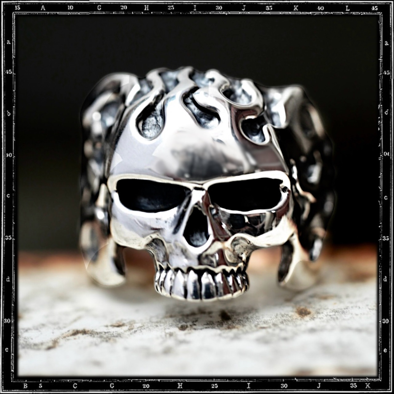 HELL SKULL RING