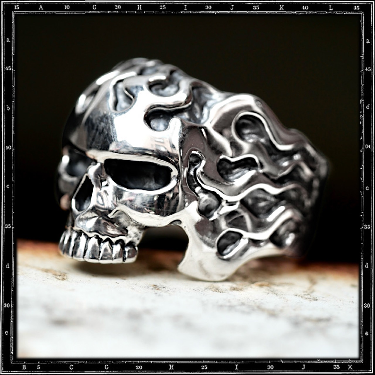 HELL SKULL RING