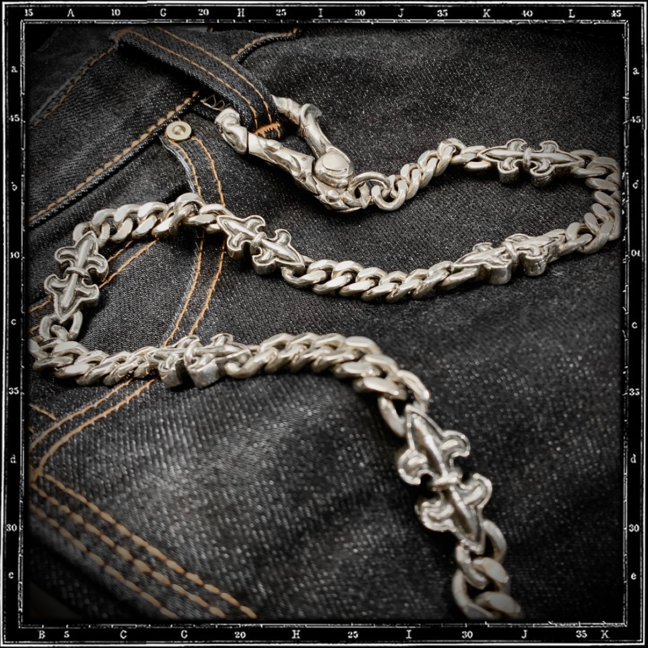 DOUBLE HEAVY TUDOR FLEUR DE LYS WALLET CHAIN