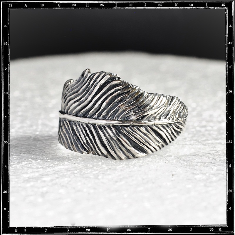 FEATHER RING - SMALL