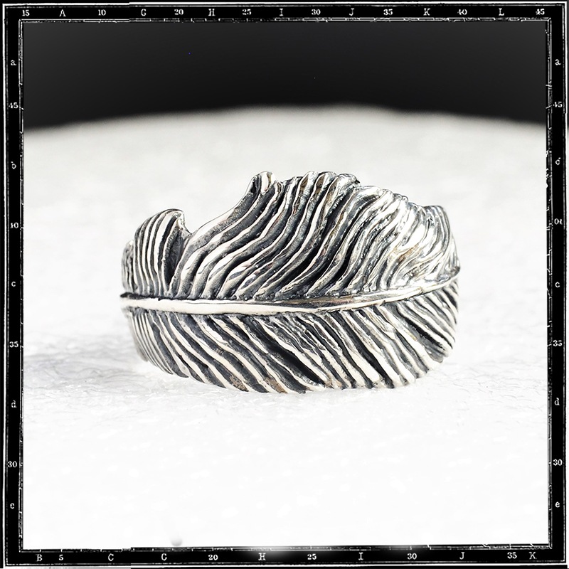 FEATHER RING - SMALL