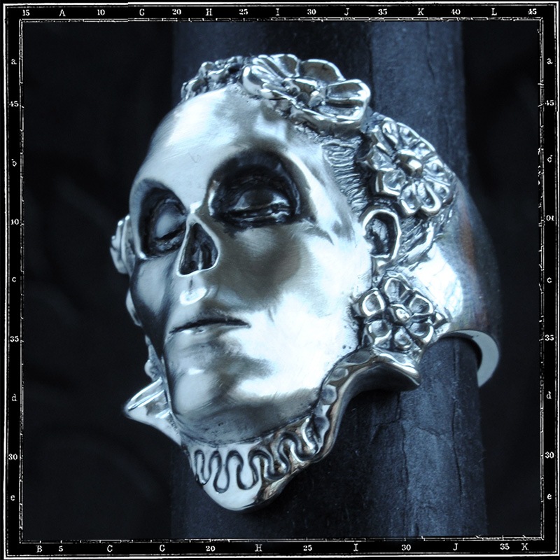 SENORITA MEXICAN DAY OF THE DEAD RING