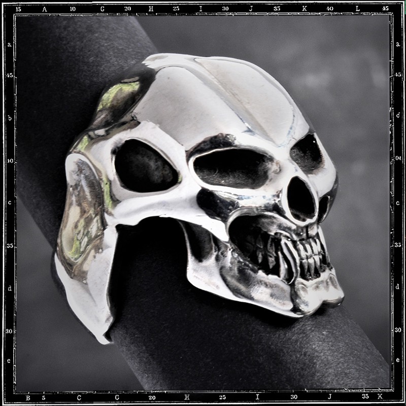 CARCASS SKULL RING