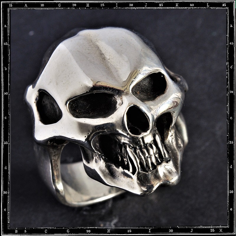 CARCASS SKULL RING