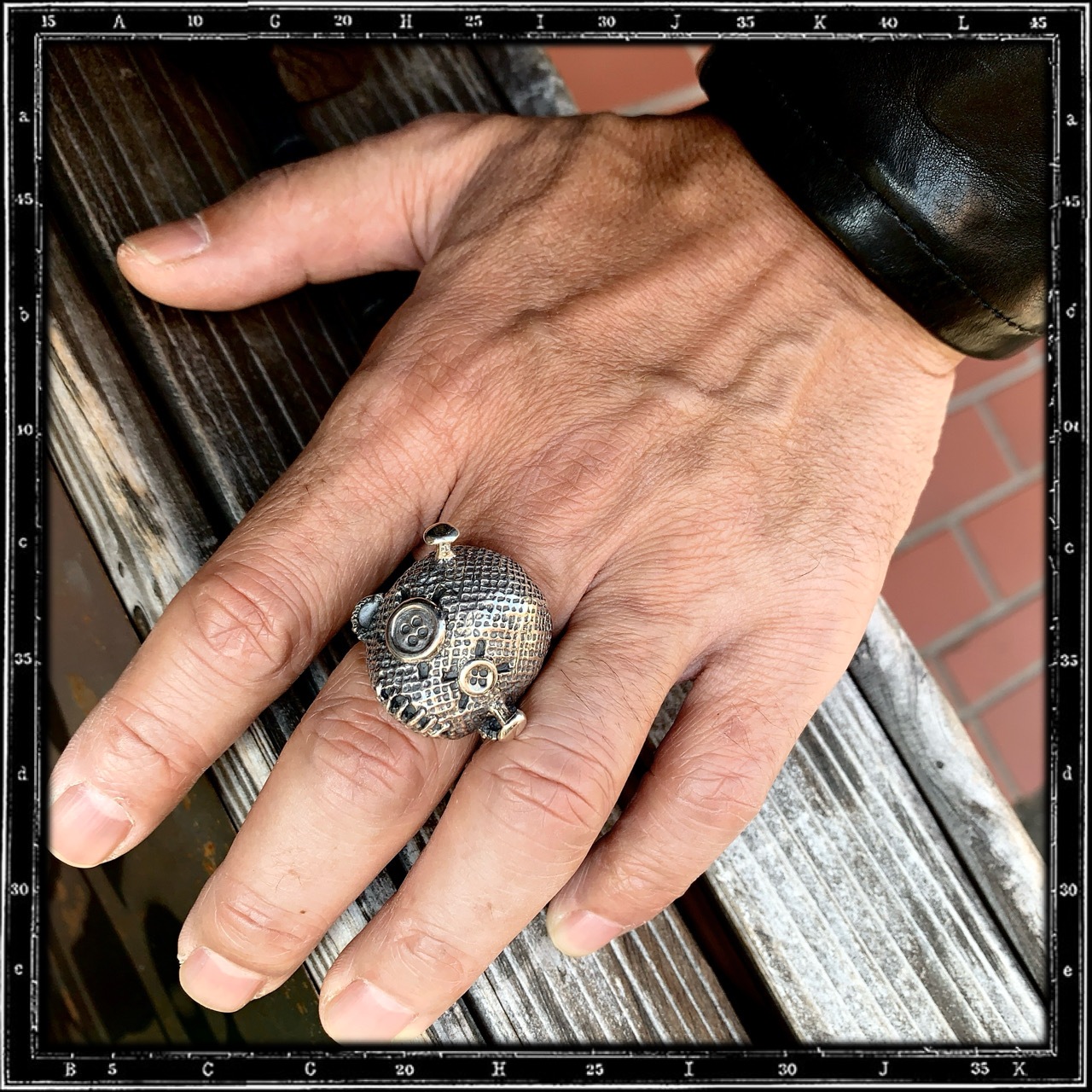 VOODOO RAG DOLL RING