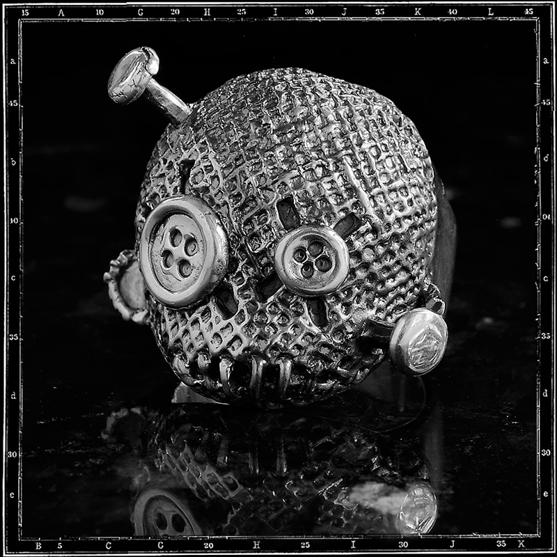 VOODOO RAG DOLL RING