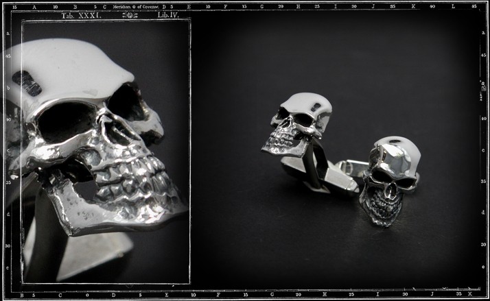 SKULL CUFFLINKS