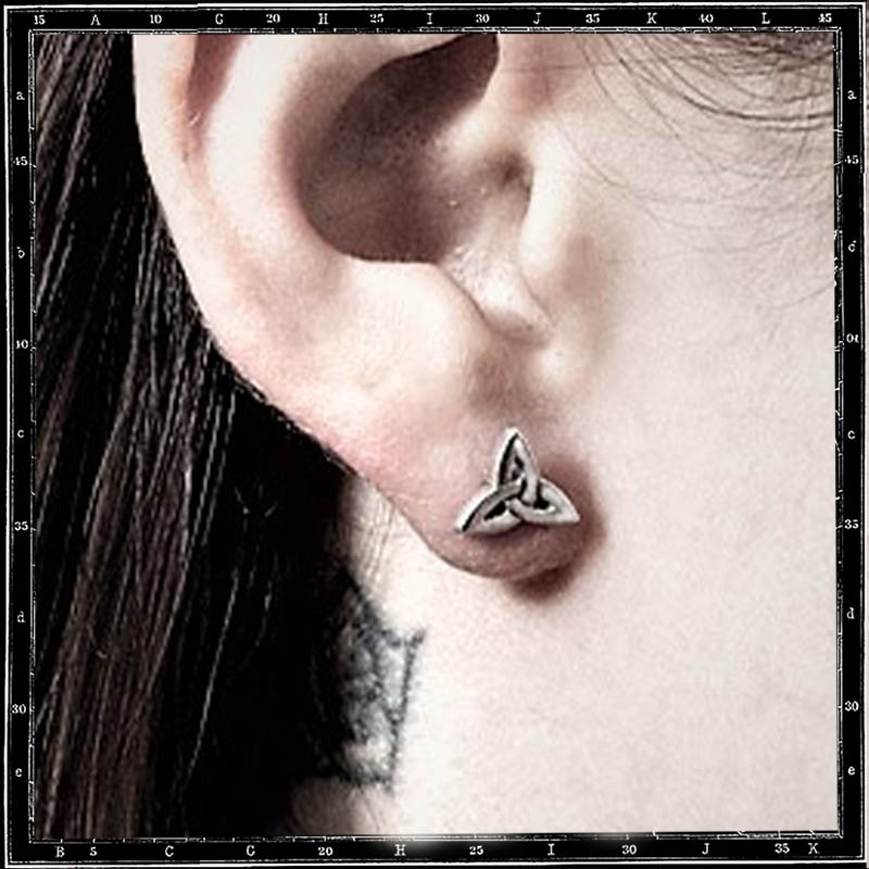 CELTIC STUD EARRING