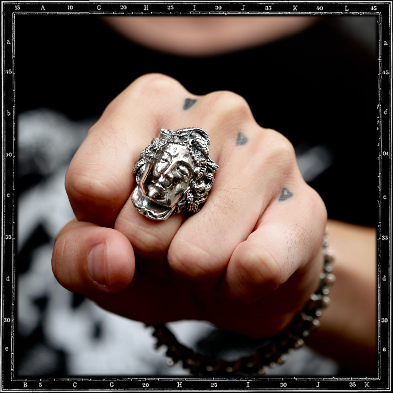 MEDUSA RING