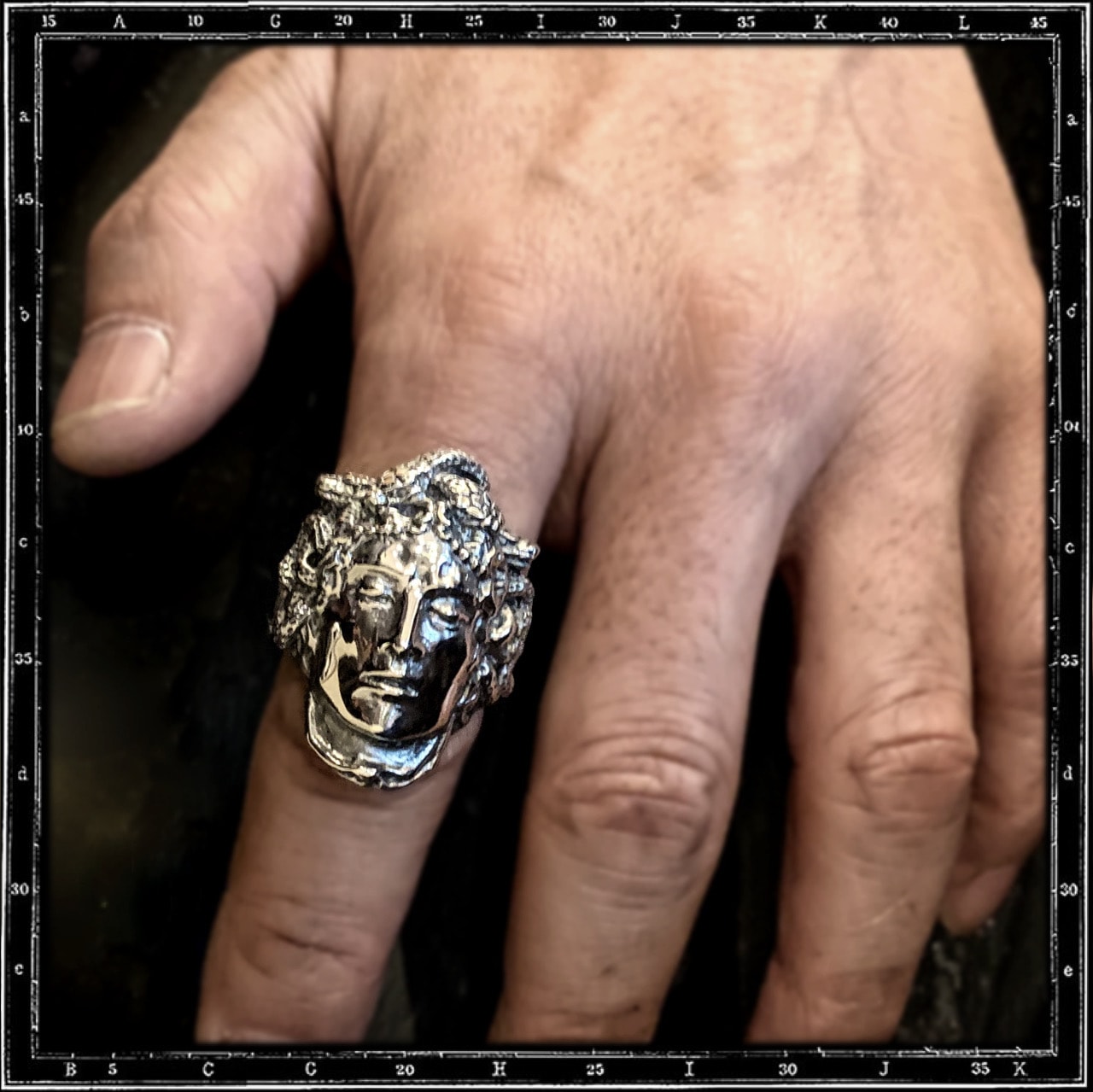 MEDUSA RING