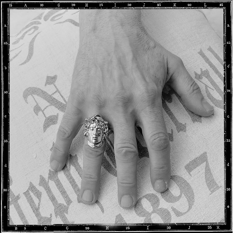 MEDUSA RING