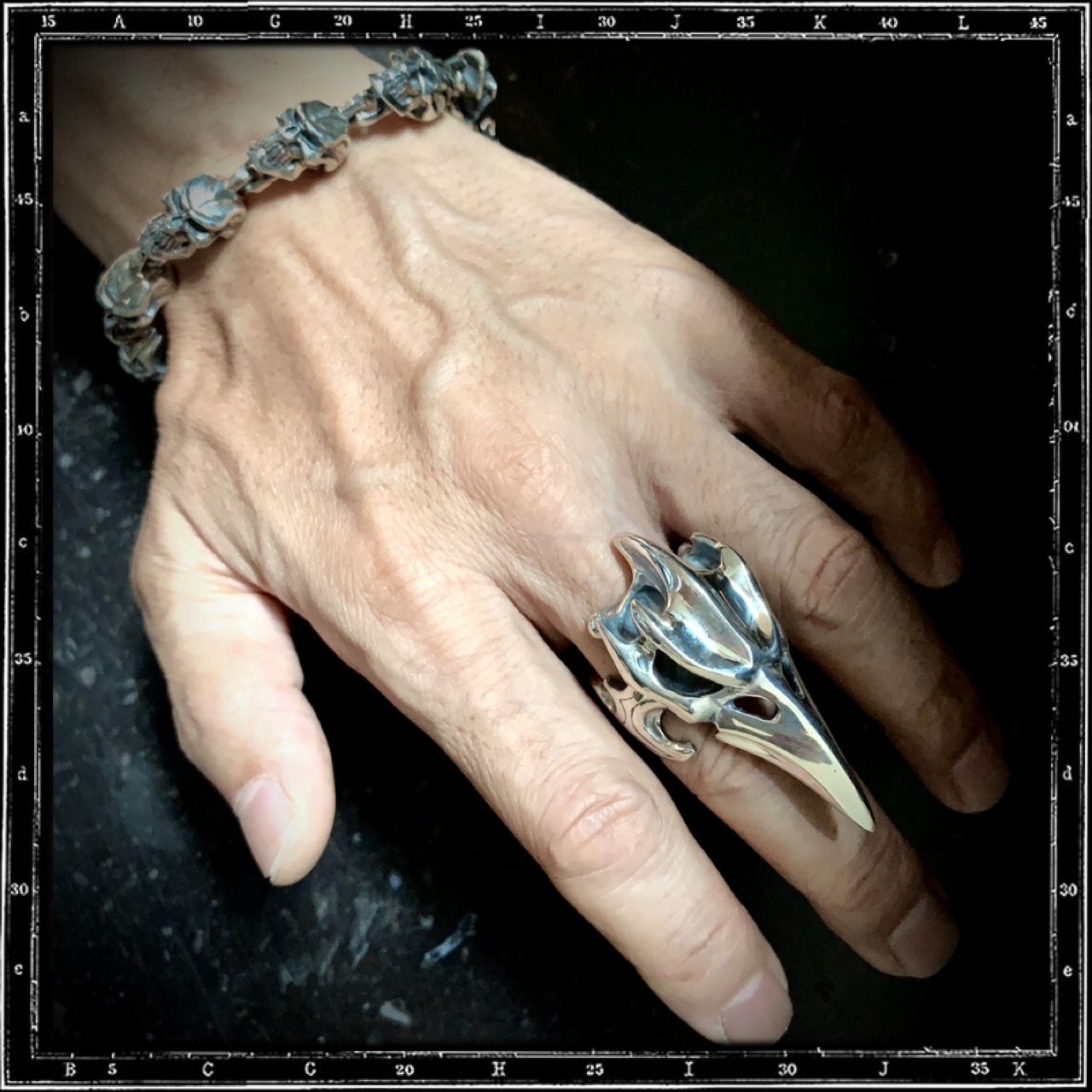EVIL BIRD SKULL RING