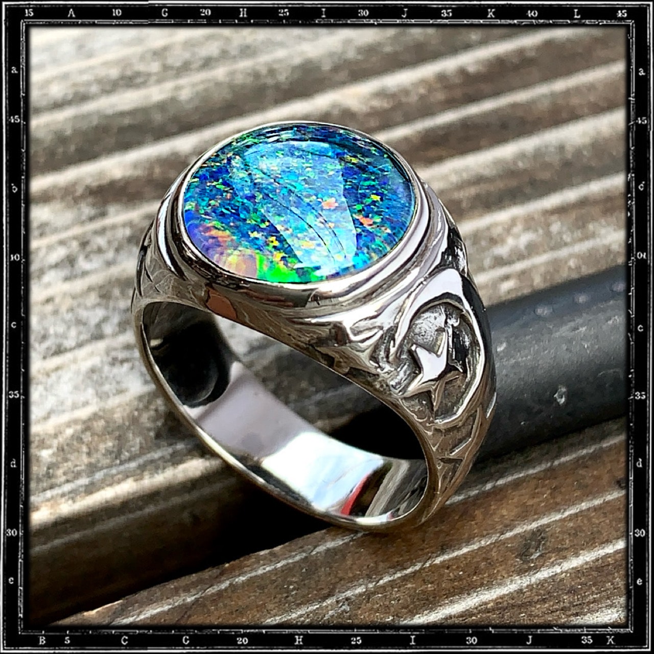 NIGHT AND DAY STONE RING