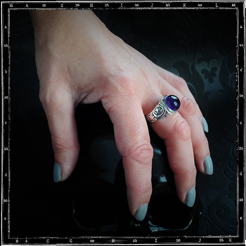 NIGHT AND DAY STONE RING