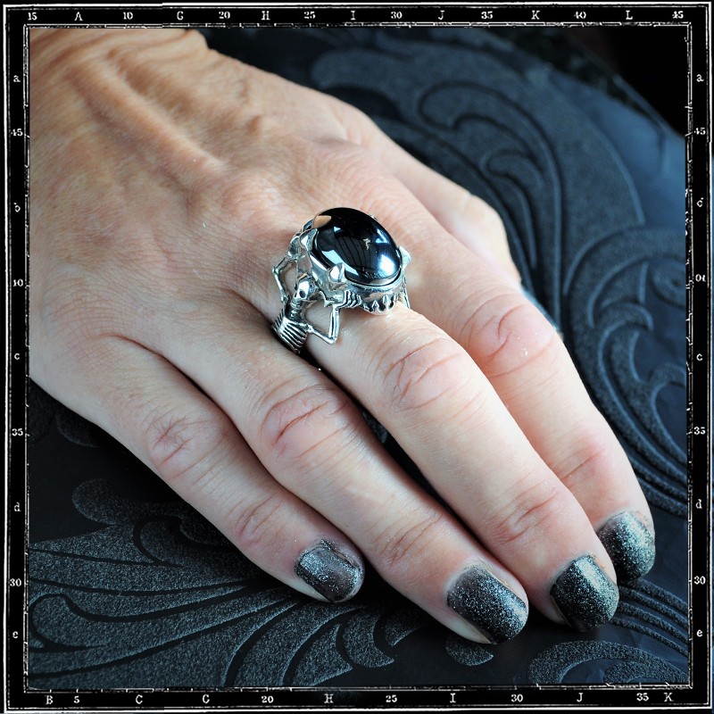 TWIN SKELETON STONE RING