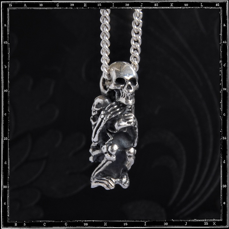 MUMMY PENDANT