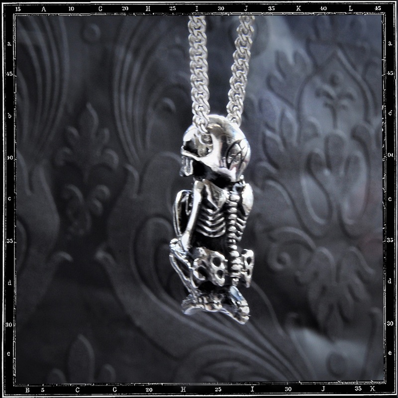 MUMMY PENDANT